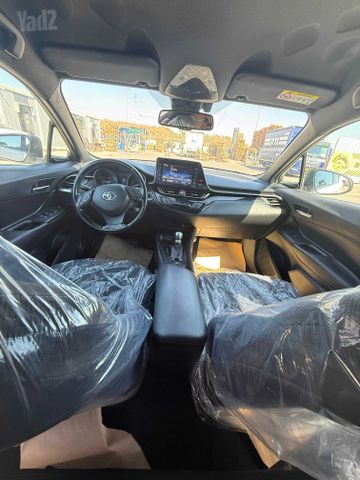 טויוטה C-HR
