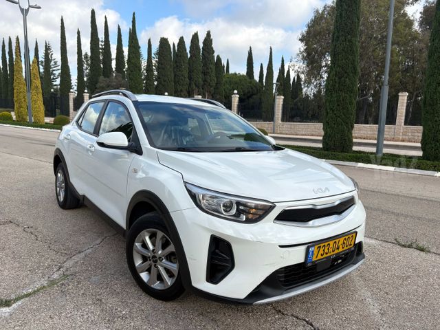 מודעת רכב קיה סטוניק 2