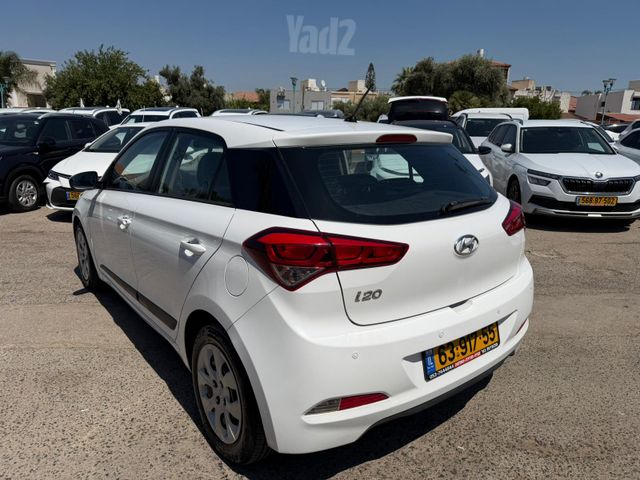 יונדאי i20
