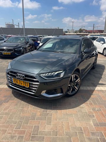 אאודי A4