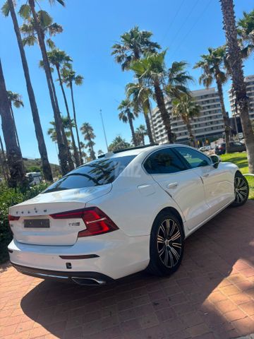 וולוו S60