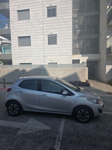 מאזדה 2