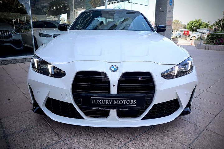 ב מ וו M3