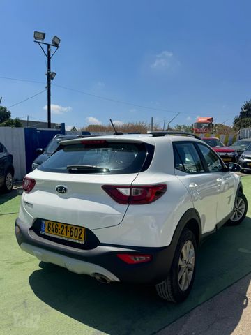 קיה סטוניק