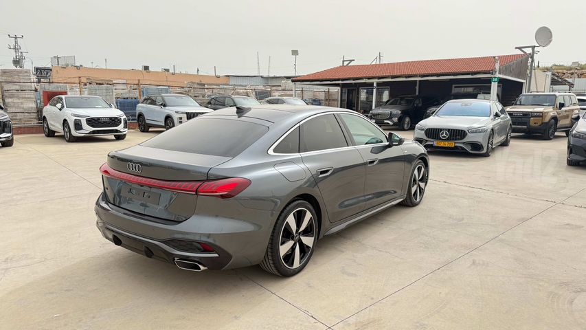 מודעת רכב אאודי A5 2