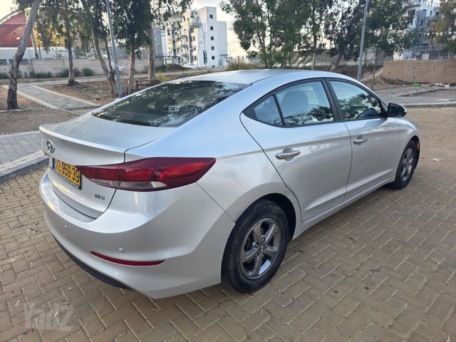 יונדאי אלנטרה