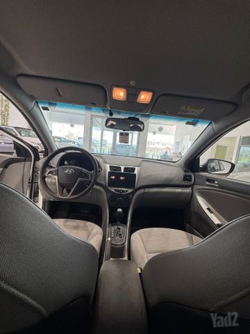 יונדאי אקסנט i25