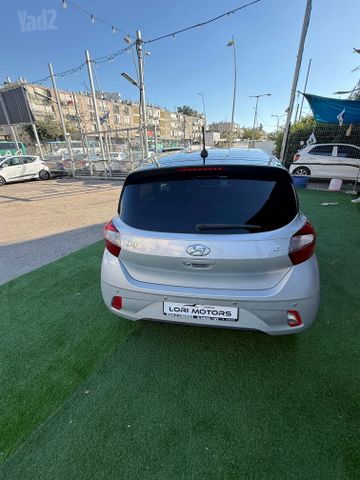 יונדאי i10