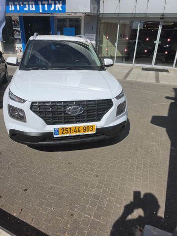 מודעת רכב יונדאי וניו