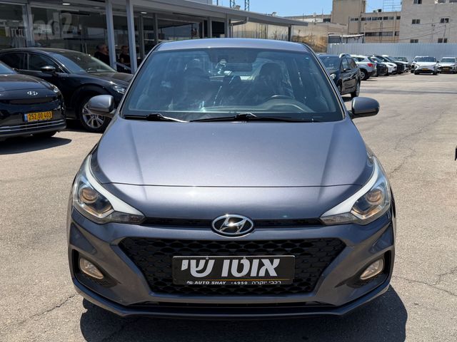 יונדאי i20
