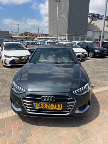 אאודי A4