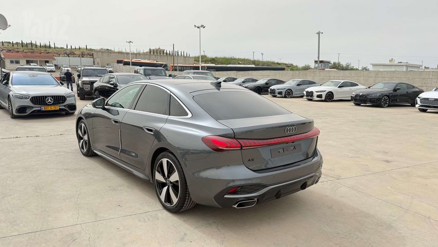 אאודי A5