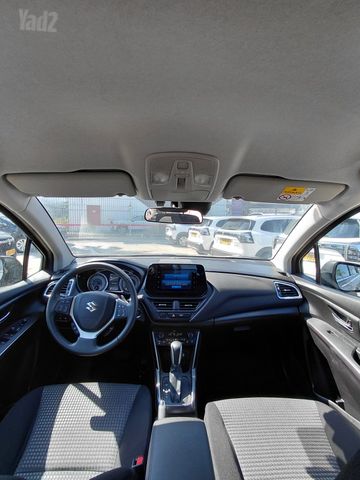 סוזוקי S-Cross