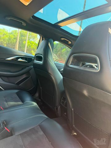 אינפיניטי Q30