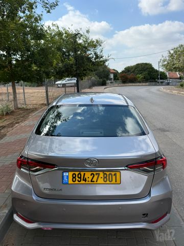 טויוטה קורולה