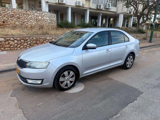 מודעת רכב סקודה ראפיד