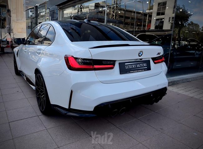 ב מ וו M3