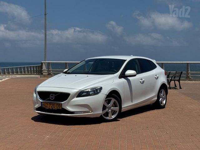 מודעת רכב וולוו V40