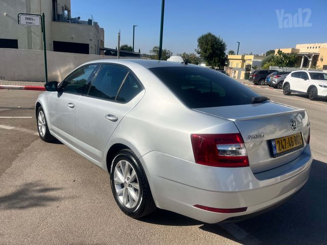 סקודה אוקטביה 