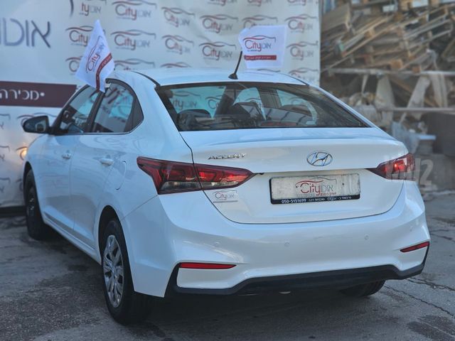 יונדאי אקסנט i25