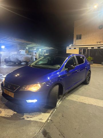 סיאט לאון