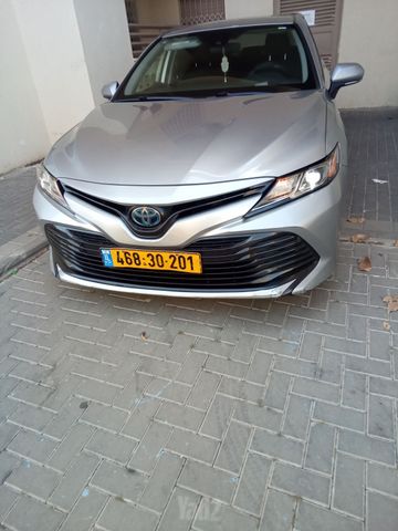 מודעת רכב טויוטה קאמרי