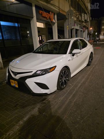 מודעת רכב טויוטה קאמרי