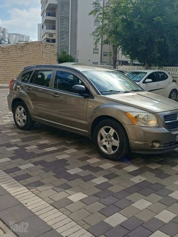 דודג' קאליבר