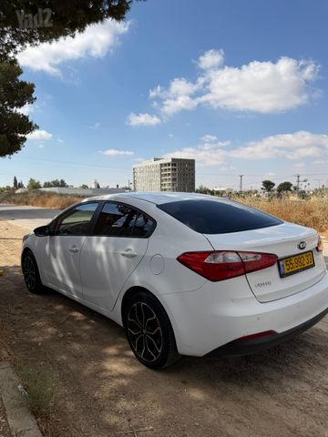 מודעת רכב קיה פורטה 