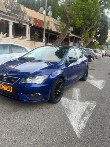 סיאט לאון