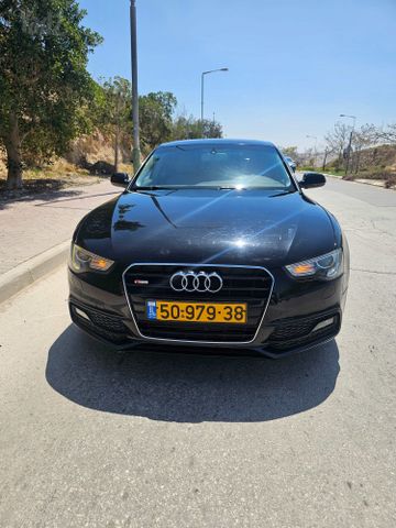 אאודי A5