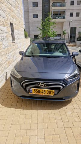 יונדאי איוניק