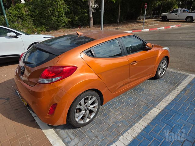 יונדאי ולוסטר