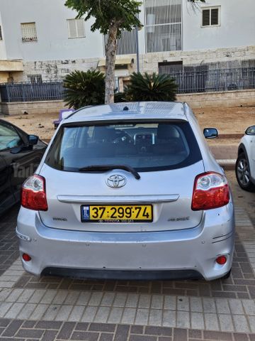 מודעת רכב טויוטה אוריס