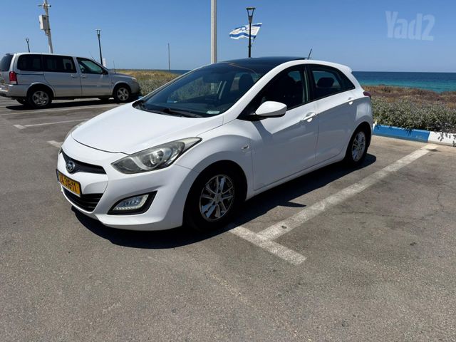 יונדאי i30