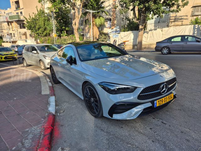 מודעת רכב מרצדס-בנץ CLE
