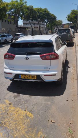 קיה נירו
