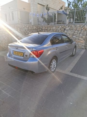 סובארו אימפרזה