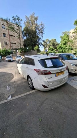 יונדאי i30