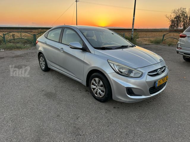 יונדאי אקסנט i25