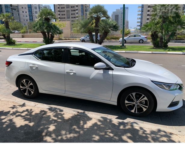 ניסאן סנטרה