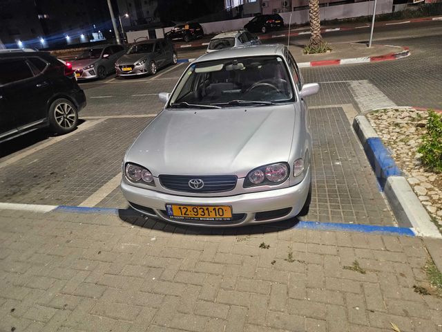 מודעת רכב טויוטה קורולה