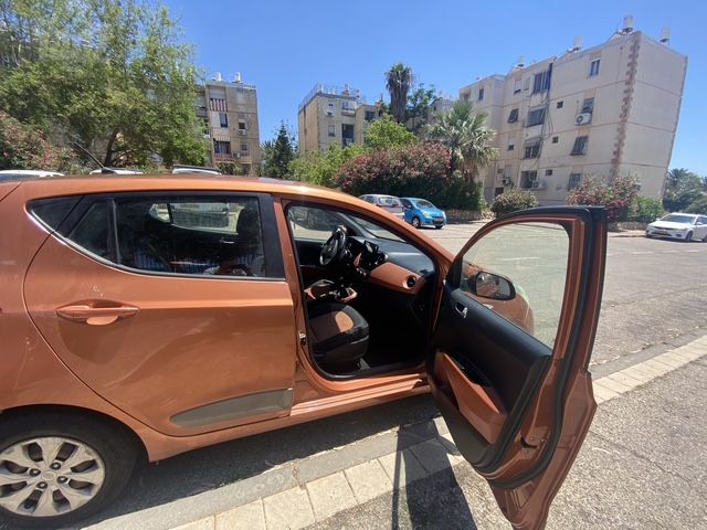 יונדאי i10