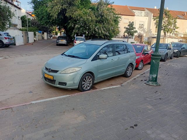 מודעת רכב מאזדה 5
