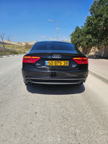 אאודי A5