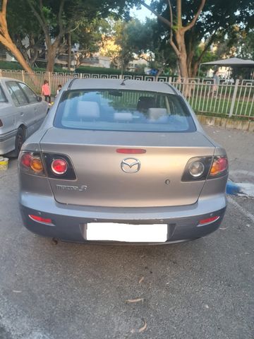 מאזדה 3