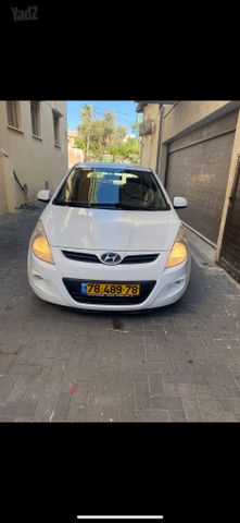 יונדאי i20