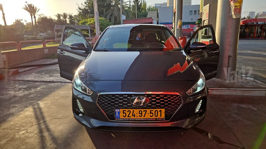 יונדאי i30