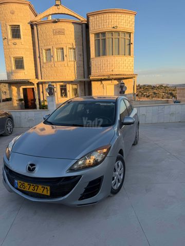 מודעת רכב מאזדה 3