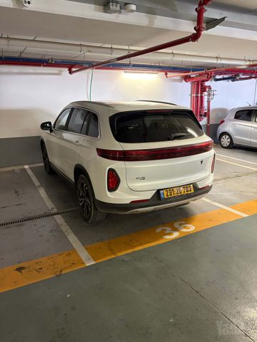 סקייוול ET5